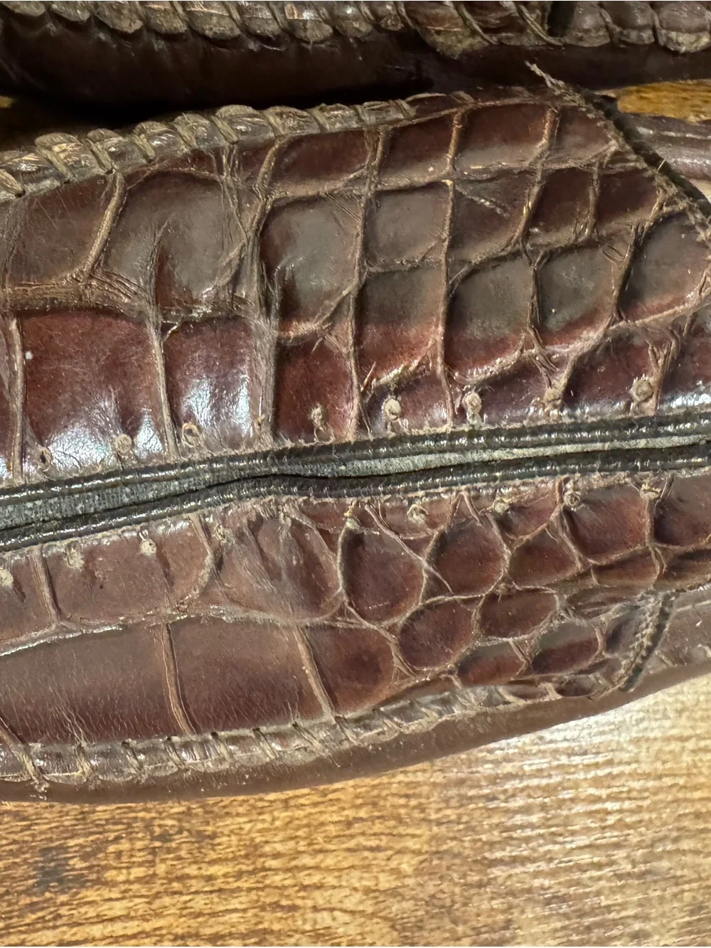 Stacy Adams Brown Croc-Embossed Leather Loafers - size 10.5